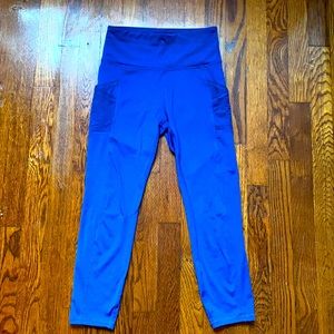 Bally High Rise Capri Legging with Side Pockets, S